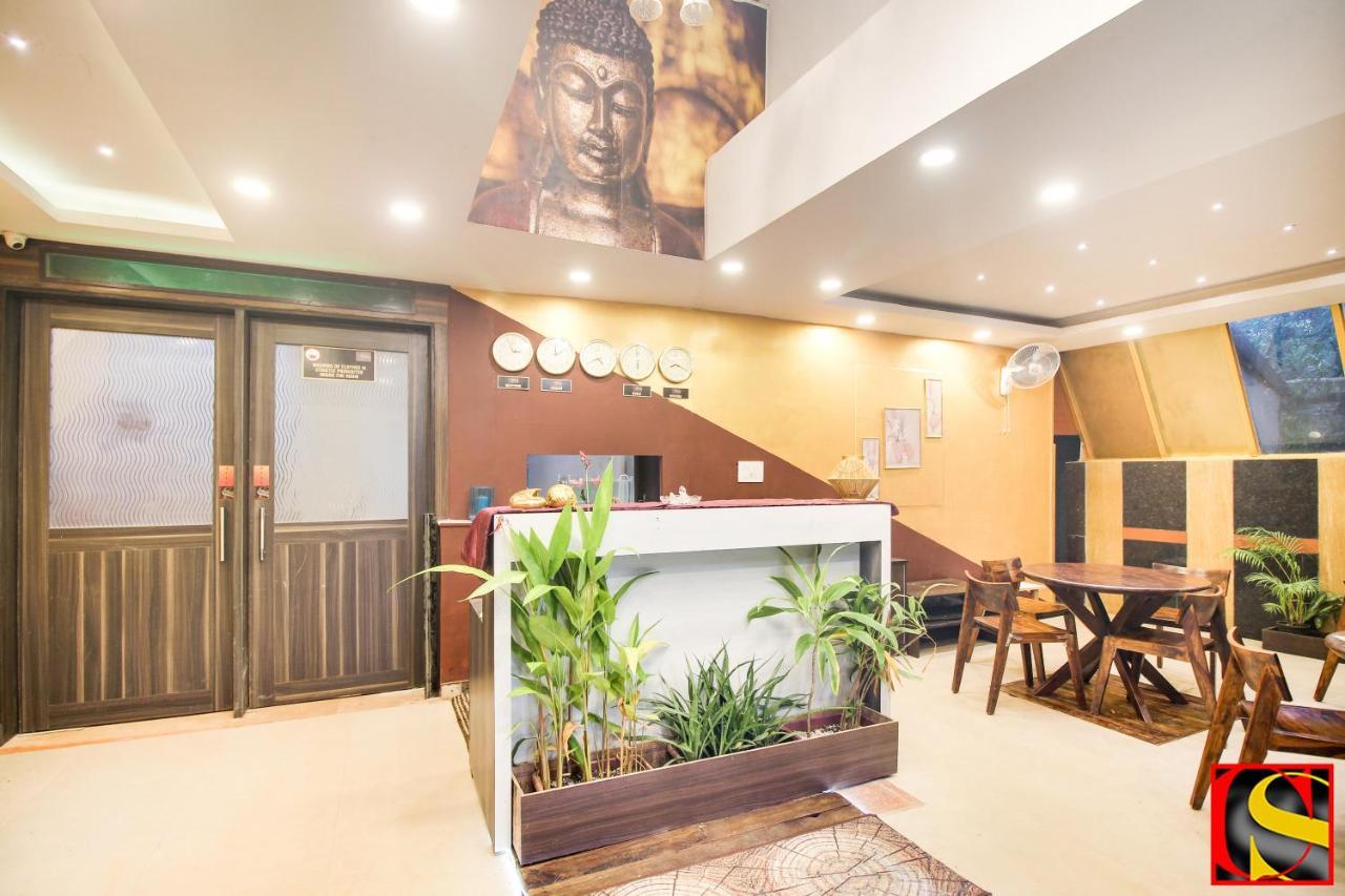 Candolim Sands Hotel Eksteriør billede