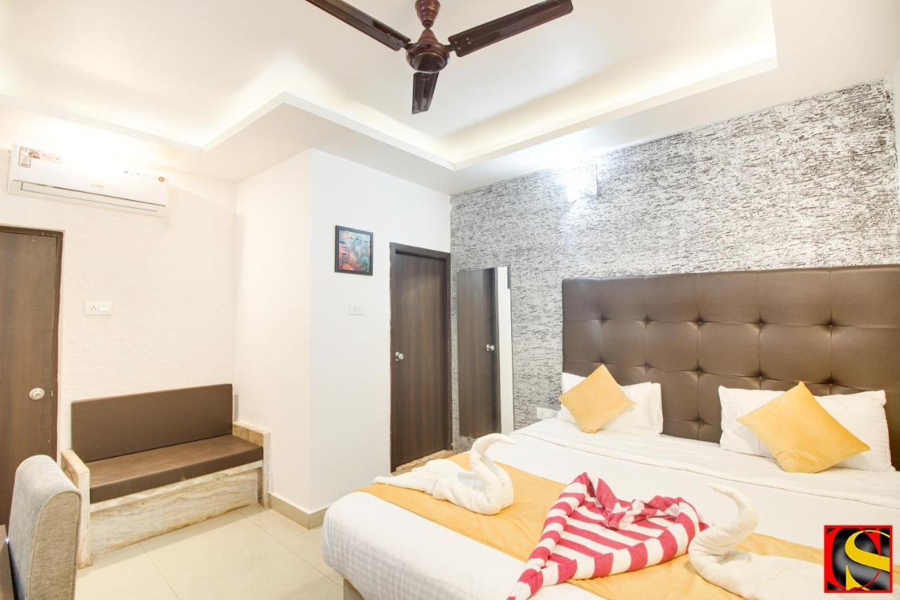 Candolim Sands Hotel Eksteriør billede