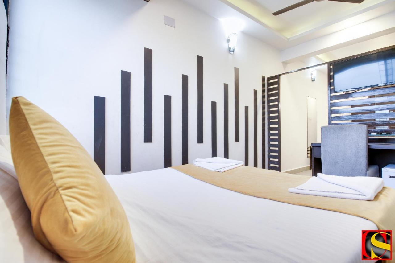Candolim Sands Hotel Eksteriør billede