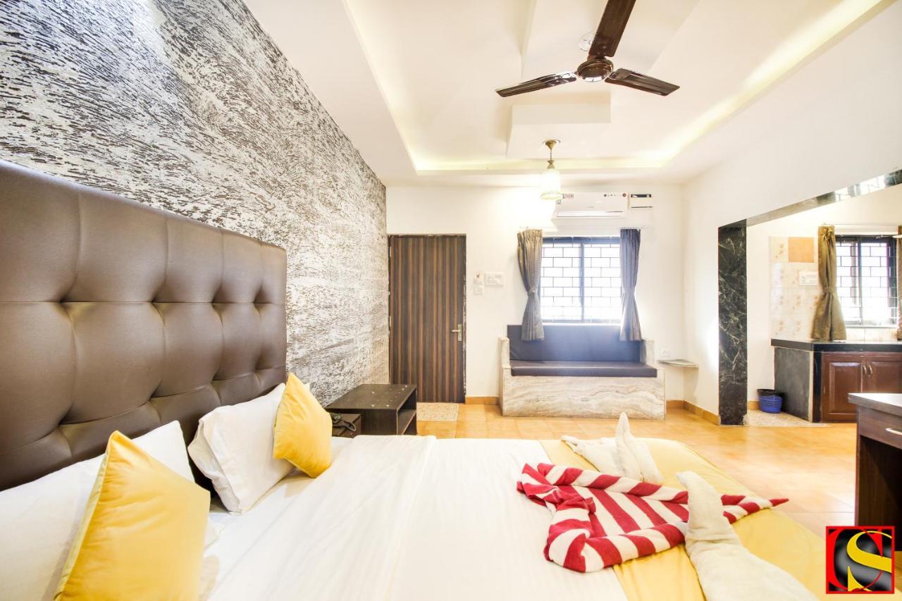Candolim Sands Hotel Eksteriør billede